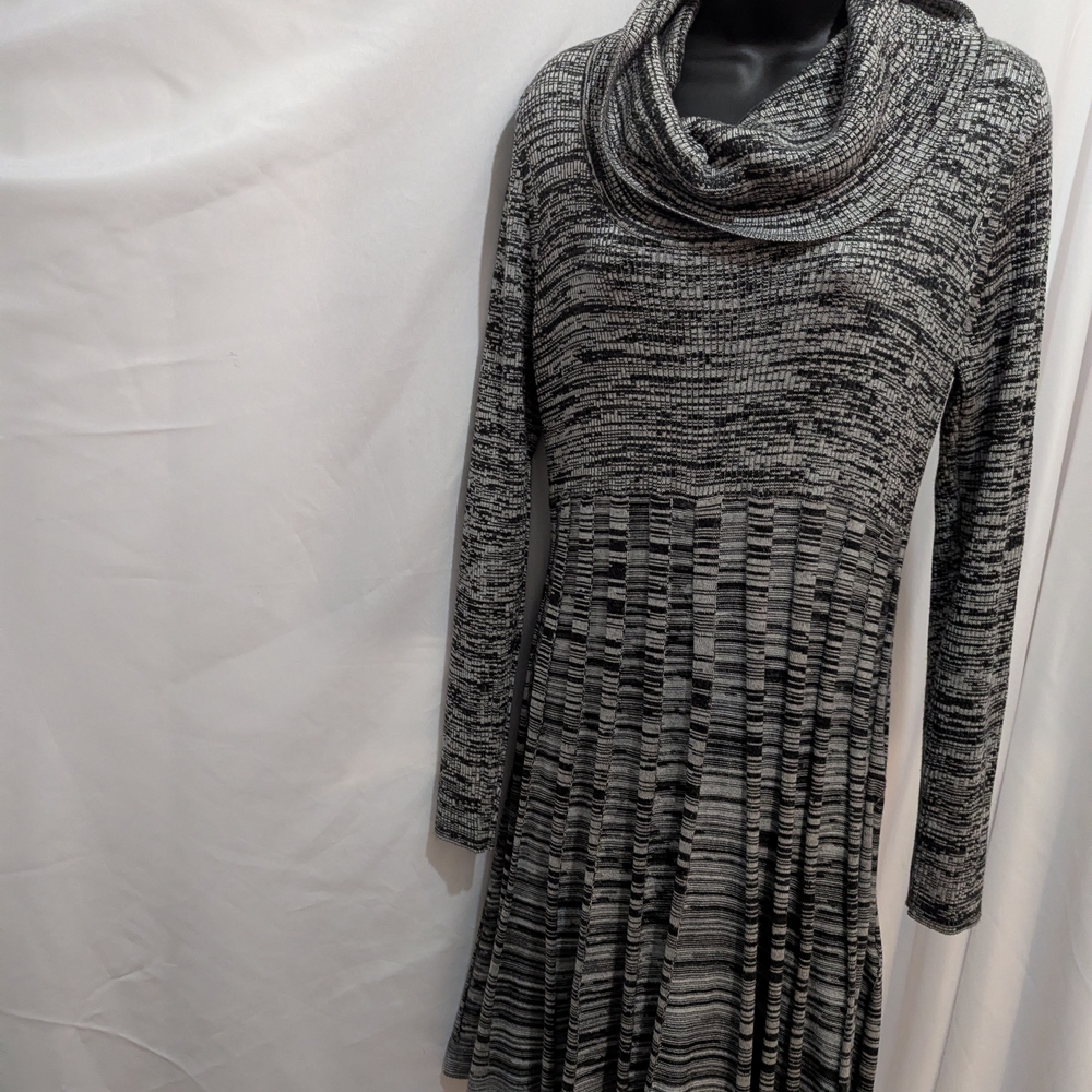 Calvin Klein Gray And Black Long Sleeve Knit Cowl Neck Dress